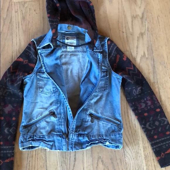 Knit and denim jacket - Picture 3 of 7